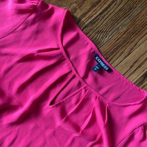 Express Quarter Sleeve Flowy Pink Blouse